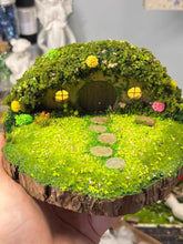 Handmade Havens – Enchanted Miniature Hobbit House Diorama