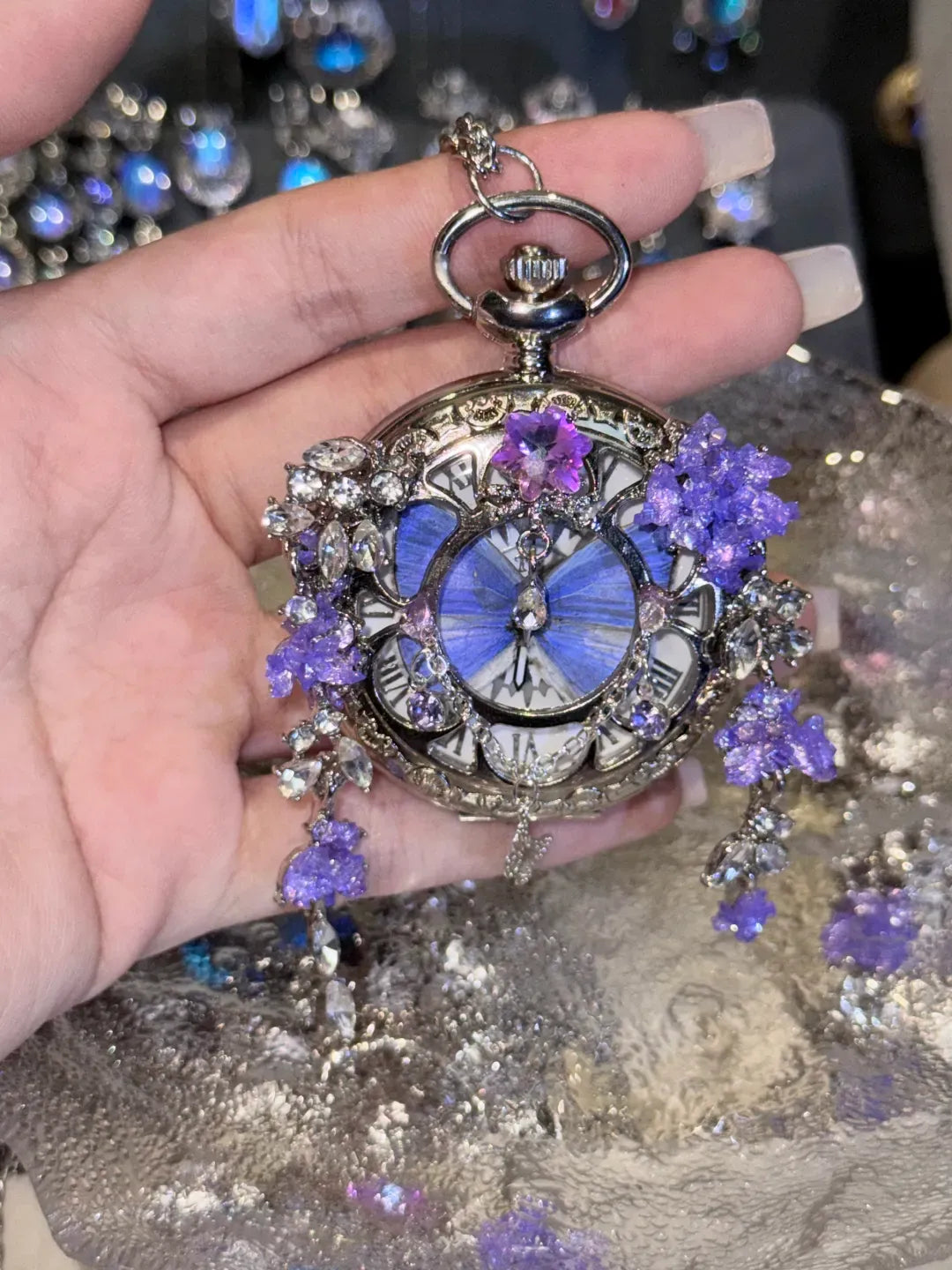 Butterfly Specimen Pocket Watch – Vintage-Inspired Keepsake with Crystals(Movable Hands)