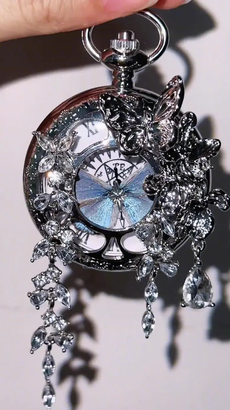 Butterfly Pocket Watch – Vintage-Inspired Keepsake with Crystal Charms (Moving Hands)