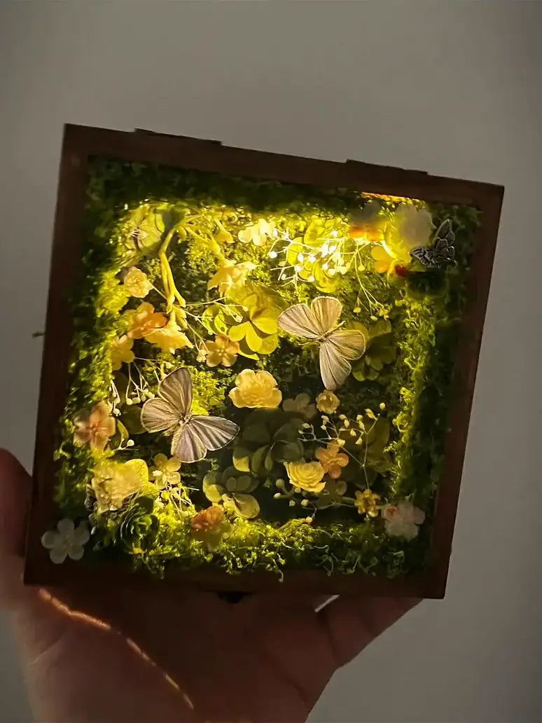 Gray-Violet Butterfly Specimen Box – Handmade Nature Keepsake with Realistic Details